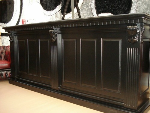 Mahogany pub counter in - 2.6m,